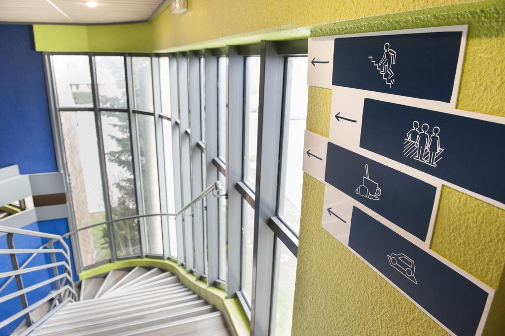 Ibis Budget Goussainville Charles De Gaulle Exterior foto