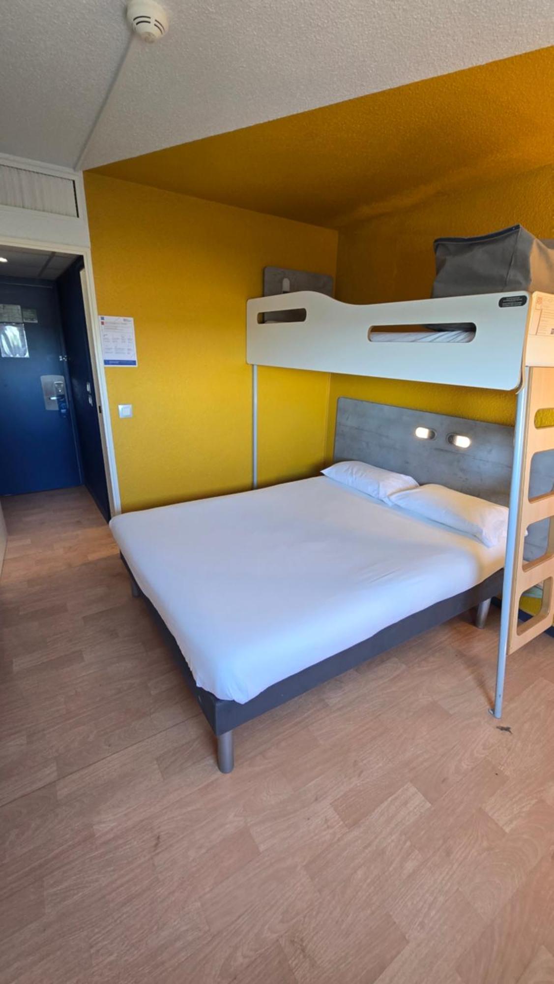 Ibis Budget Goussainville Charles De Gaulle Exterior foto